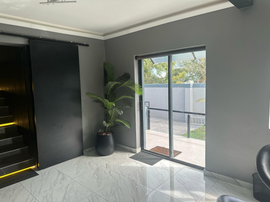 To Let 4 Bedroom Property for Rent in Table View Western Cape